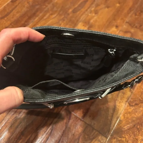 Michael Kors Black Leather Shoulder Bag or cross body purse with silver hardware - Picture 3 of 7